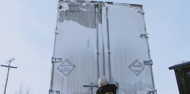 05:00: Ice Road Truckers (S11 E4) (S11) | TV10 | 12/9 2025