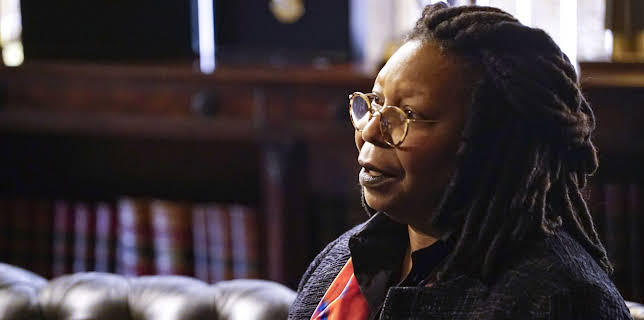 2:00 PM: Blue Bloods (S6 E16) (S6) | 5 USA | 2/1 2026