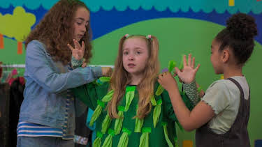 2:35 PM: Molly and Mack (S5) | Cbeebies | 8/20 2026