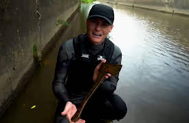 Scuba Jake: Wandering Through the Canal