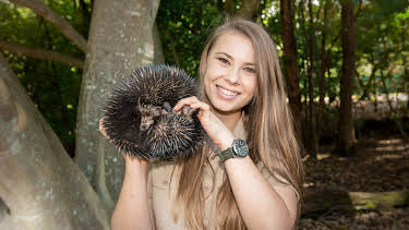 12:10: Crikey! It's the Irwins (S3 E5) (S3) | Animal Planet | 4/11 2026