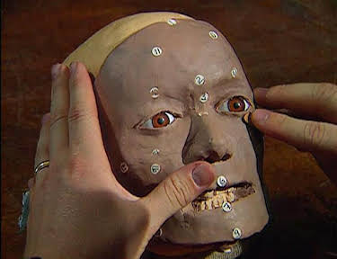 03:15: Medical Detectives - Geheimnisse der Gerichtsmedizin | VOX | 4/1 2026