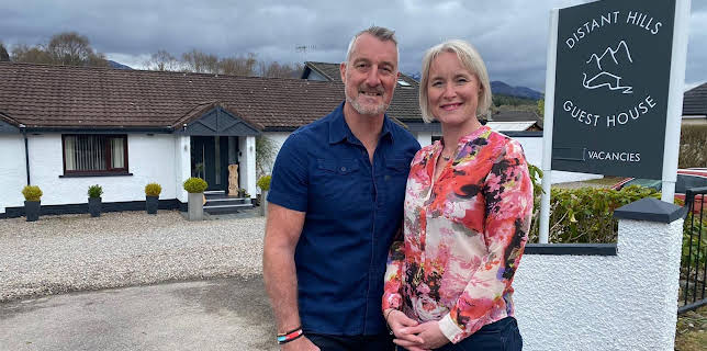 10:00 AM: Four in a Bed | More 4 | 11/15 2025