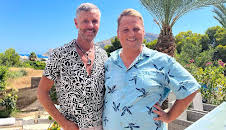 Bargain-Loving Brits in the Sun (S11 E5)