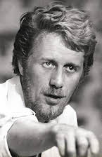 Peter Collinson som Director