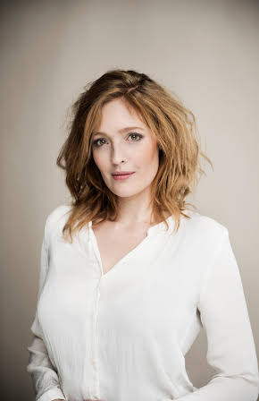 Julie Agnete Vang as 