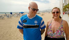 Bargain-Loving Brits in the Sun (S14 E38)