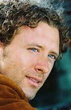 T.J. Thyne som 
