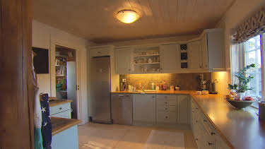 15:50: Husfixarna Norge (S1 E11) (S1) | TV8 | 4/26 2026