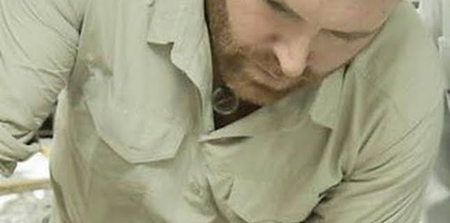 15:02: Expedición al pasado: La búsqueda de la Biblioteca Metálica | Discovery Max | 2/12 2026