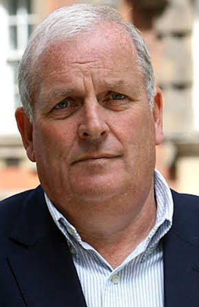 Kelvin Mackenzie as 