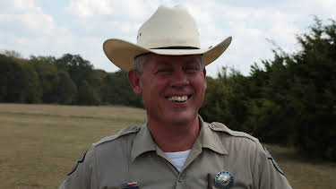 23:00: Lone Star Law  (S3 E7) (S3) | Animal Planet | 1/5 2026