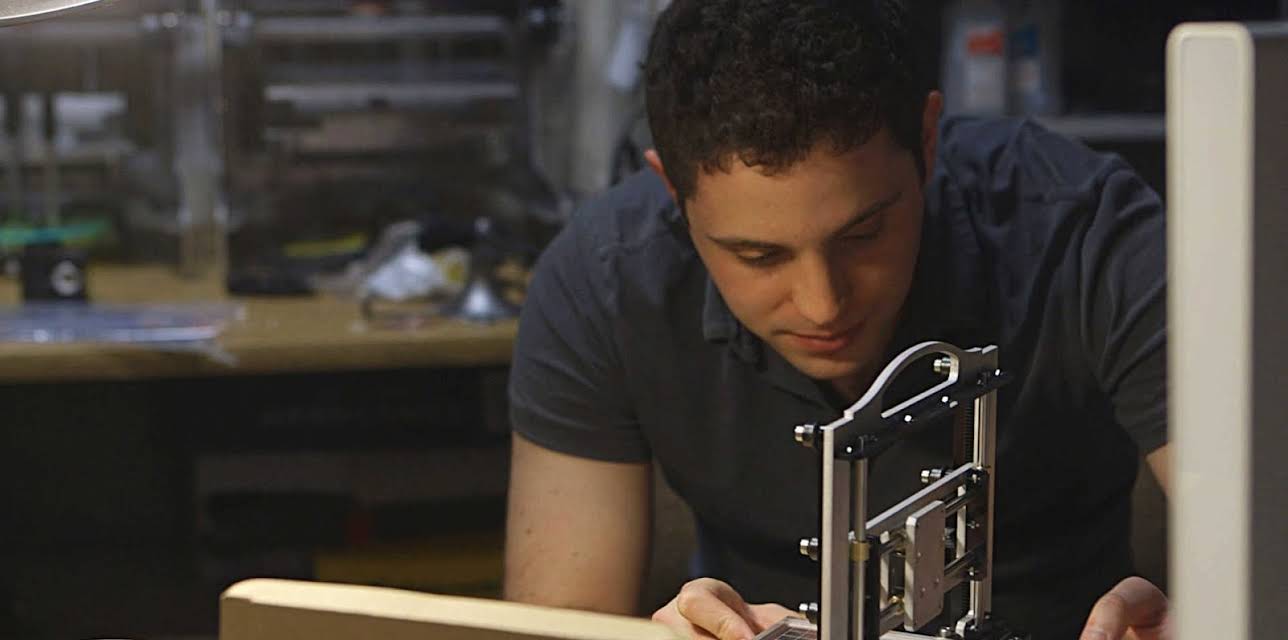 Print the Legend (2014)