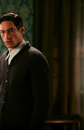 Benjamin Sadler as 