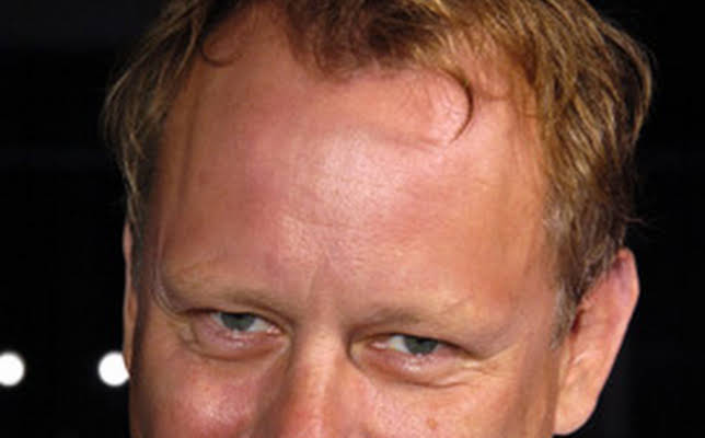 Stellan Skarsgard