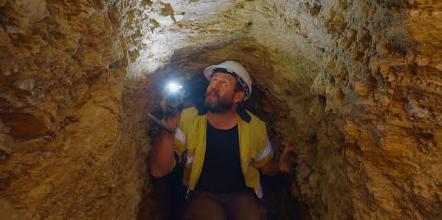 23:00: Guldjägarna i Australien (S9 E17) (S9) | TV10 | 2/20 2026