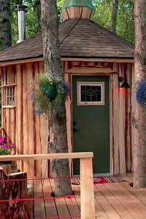 08:15: Mi casa en un árbol: Sauna en los árboles en Alaska | Discovery | 3/28 2026