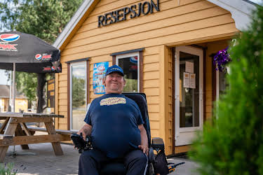 18:35: Ja vi elsker camping (S5 E4) (S5) | FEM | 4/15 2026