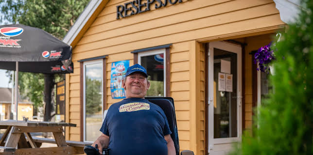 18:50: Ja vi elsker camping (S5 E4) (S5) | FEM | 1/21 2026