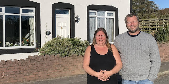 7:25 PM: Four in a Bed | More 4 | 11/8 2025