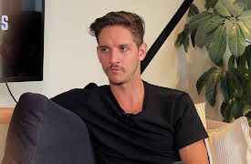 Indomables con Regina Carrot season-1: Entender y tratar el consumo de alcohol, con Fernando Fuentes