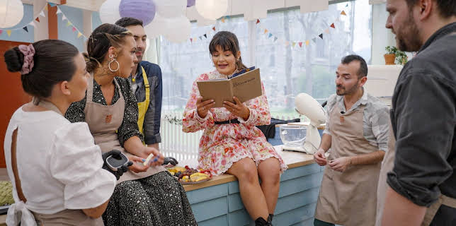 13:35: Bakemesterskapet: Brød, hev deig | NRK 2 | 3/27 2026