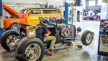 04:50: Kindig Customs (S1 E4) (S1) | Discovery Channel | 4/16 2026