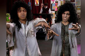 The Wannabes Starring Savvy, Season 1: Haunted Highlands