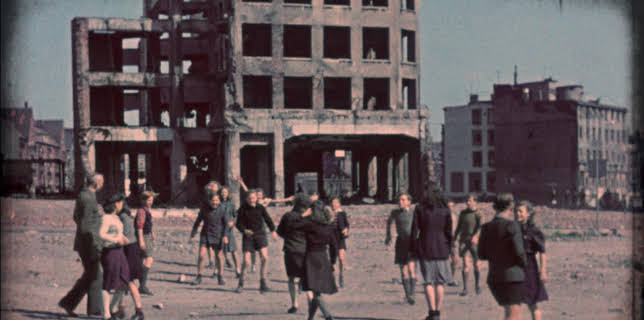 12:00: Kindheit im Dritten Reich | ZDFinfo | 12/6 2025