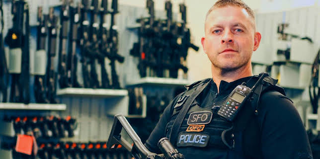 9:15 AM: Police Interceptors (S10 E2) (S10) | Paramount | 12/13 2025