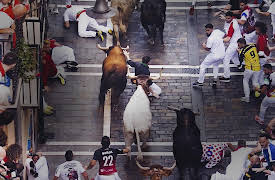 The Whole Story With Anderson Cooper, Season 1: Seeing Red: Running with the Bulls