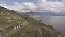 Traumhafte Bahnstrecken der Schweiz: Vom Dreiseenland durch das Lavaux bis nach Genf
