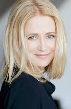 Kelly Rowan som 