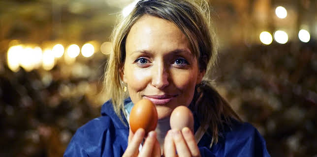 3:25 AM: Food Unwrapped | More 4 | 11/28 2025