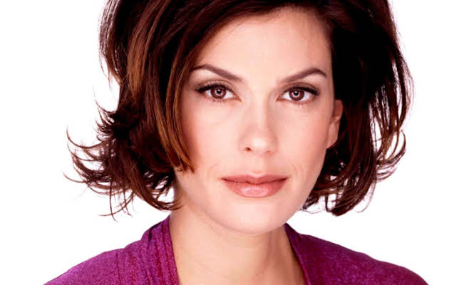 Teri Hatcher