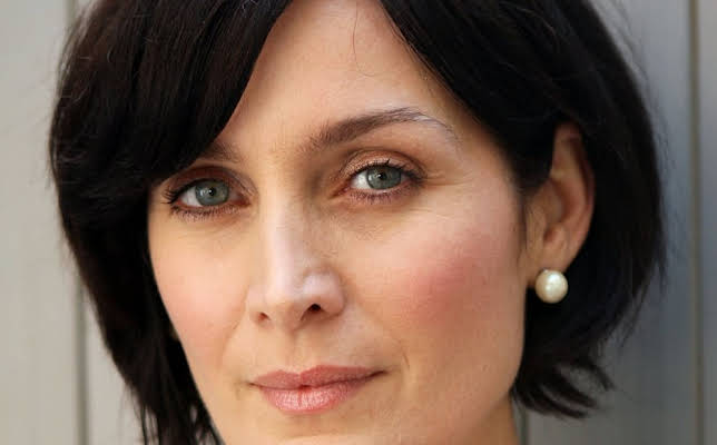Carrie-Anne Moss