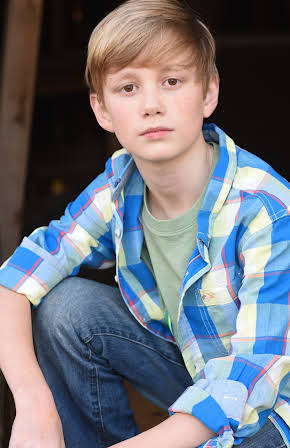 Macsen Lintz as David, Age 7
