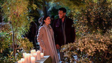 19:00: A Candlelit Christmas | TV8 | 11/4 2026