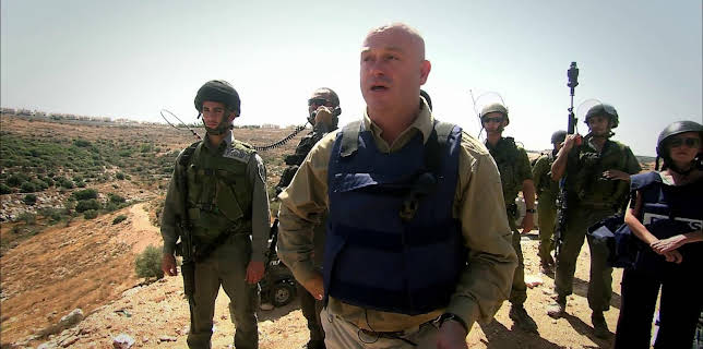 01:00: Ross Kemp: Middle East (S1 E2) (S1) | TV10 | 11/19 2025