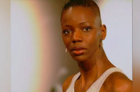 America's Next Top Model Cycle 1: The Girl Is Here To Win, Not Make Friends