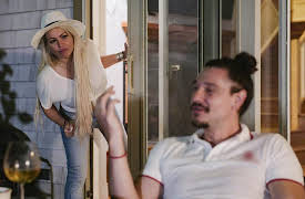 Darcey & Stacey Season 1: Trouble in Paradise