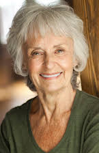 Linda Goranson como Trader's Daughter