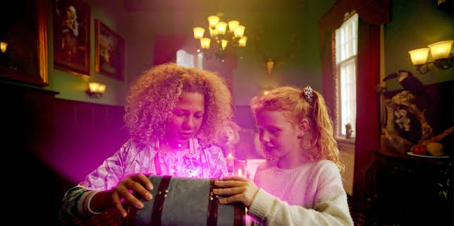 18:35: Babylons stol: De to søstrene | NRK Super | 12/19 2025