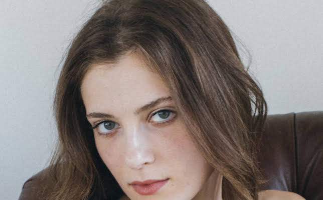 Zoe Levin