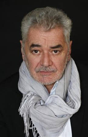 Jean-Yves Chatelais as 