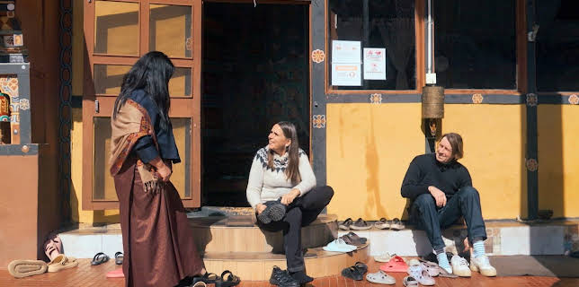 11:10: Anne og Anders i Bhutan: På sporet av lykken | NRK 2 | 12/17 2025