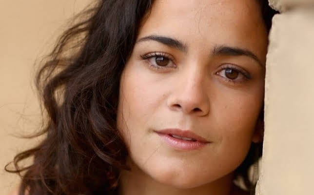 Alice Braga