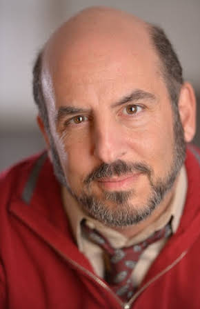 Lou Saliba as Shrink