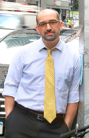 Paul Vigna as 