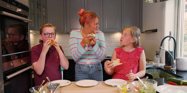 06:35: Min livrett | TV 2 | 11/16 2025